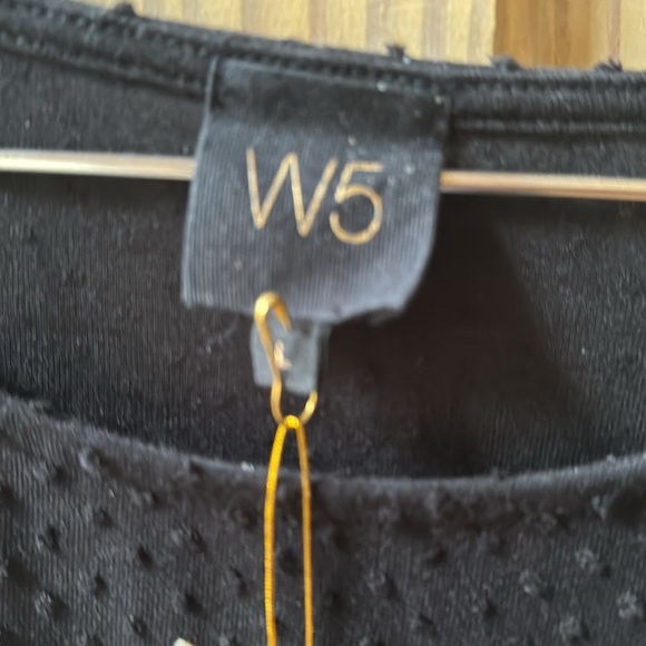 W5 ladies top black new with tags - Picture 3 of 3